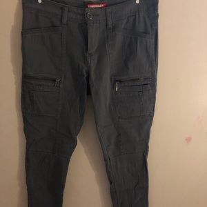UNION BAY Charcoal Grey Cargo skinny pants